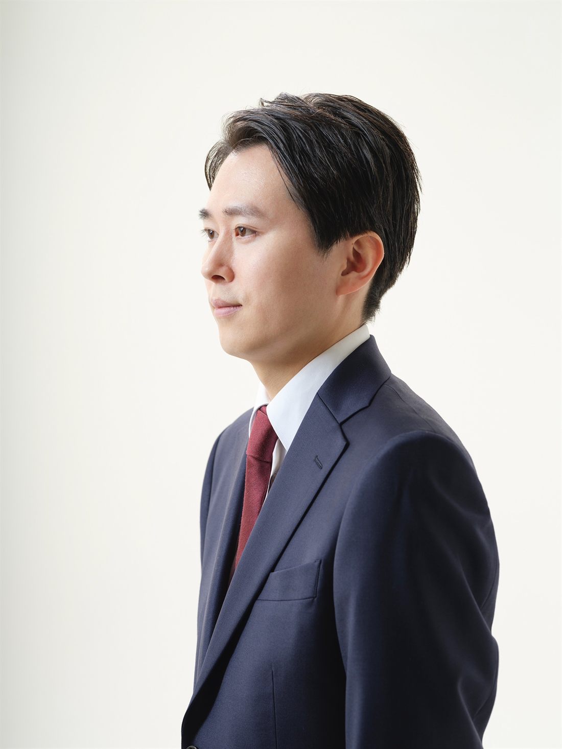 弁護士 越水優介